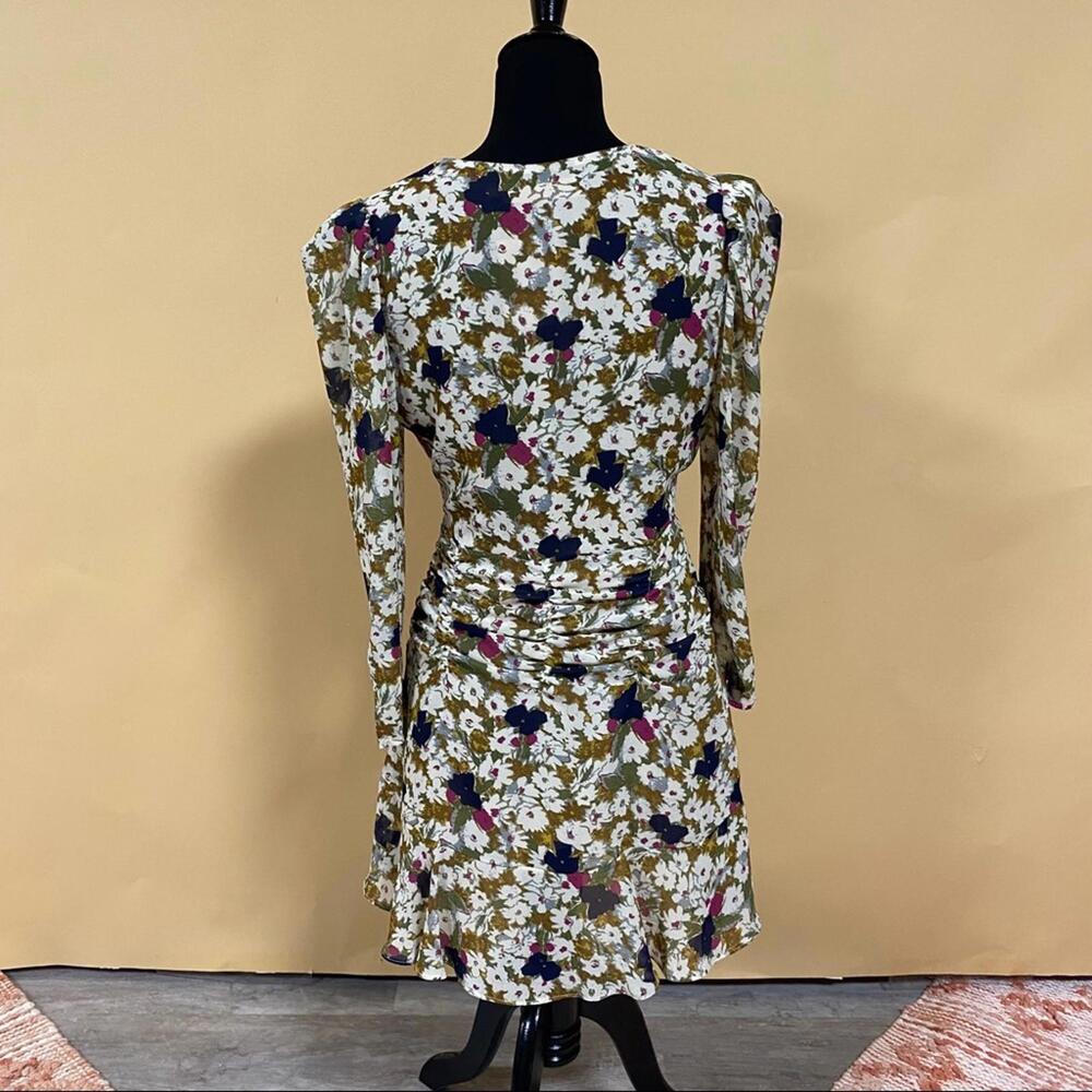 ASTR Olive Floral Ruched Mini Dress Surplice Neck Size S NWT - Picture 13 of 15